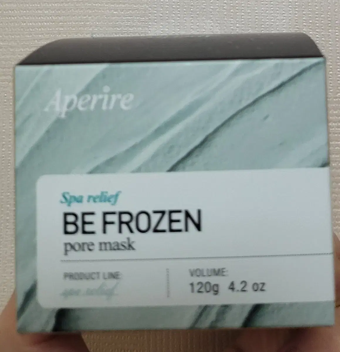 We sell Aperile Spa Relief B Frozen Glacier Pore Shrinking Pack.