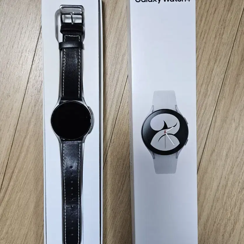 Galaxy Watch 4 40mm 판매합니다