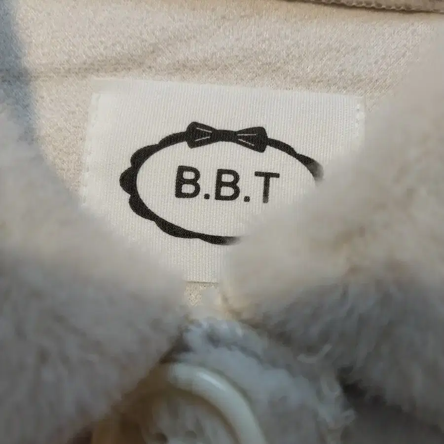 B.B.T 숏 자켓