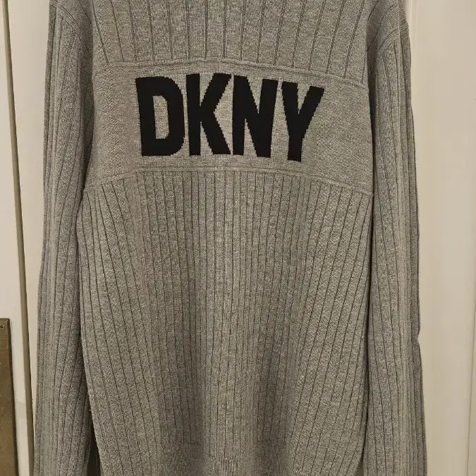 DKNY 로고 울 혼방니트 M