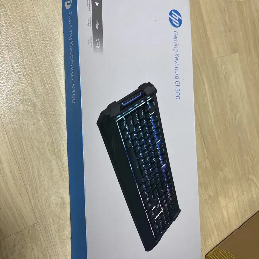 hp 게이밍 키보드 GK300 (청축) 팝니다