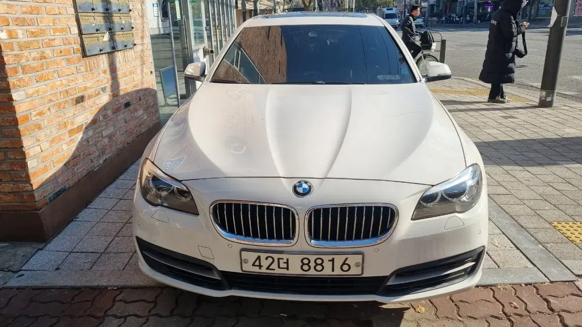 bmw f10  520d  xdrive 판매합니다