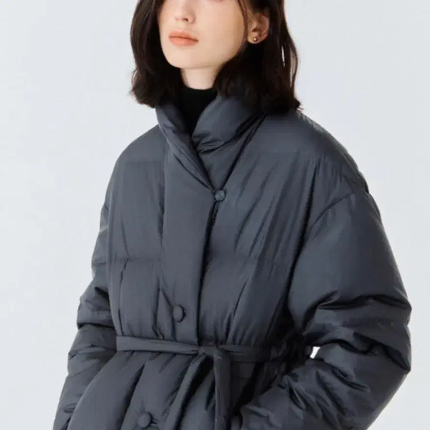 Responsible Goose Down Jacket 프론트로우 구스다운