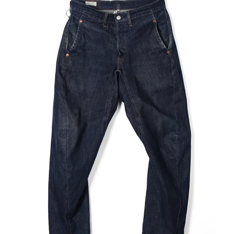 LEVI'S engineered loose taper 570