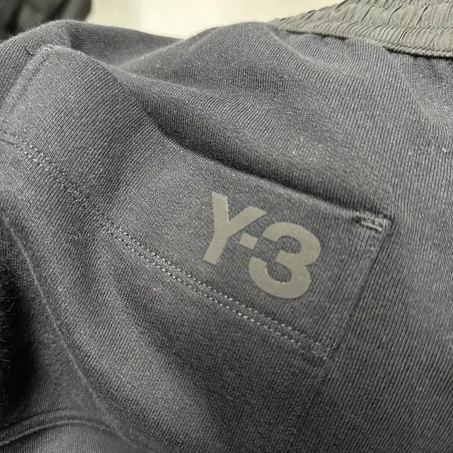 Y-3 와이드 트레이닝 팬츠