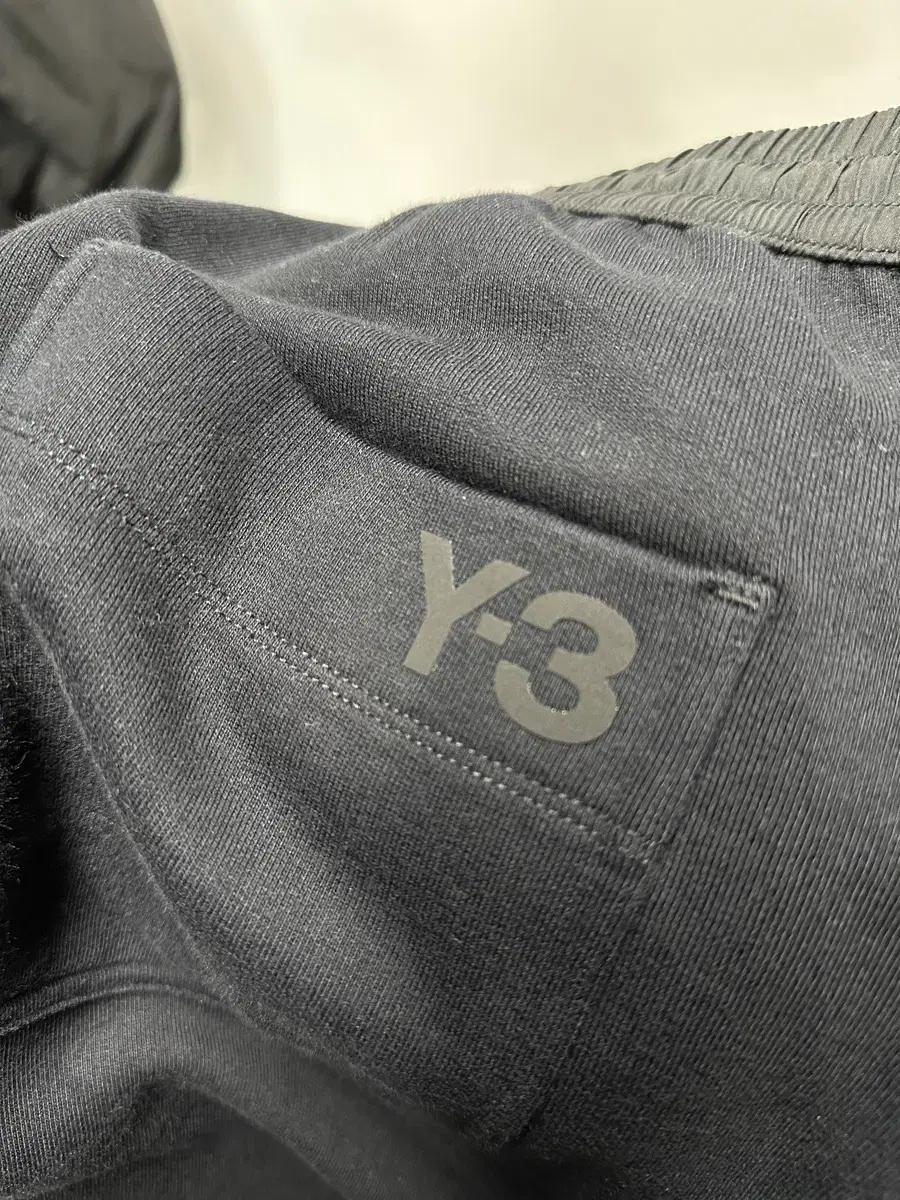 Y-3 와이드 트레이닝 팬츠