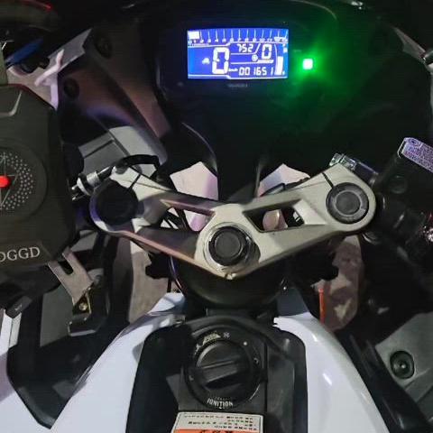 gsxr125 21년식 신차급 판매합니다