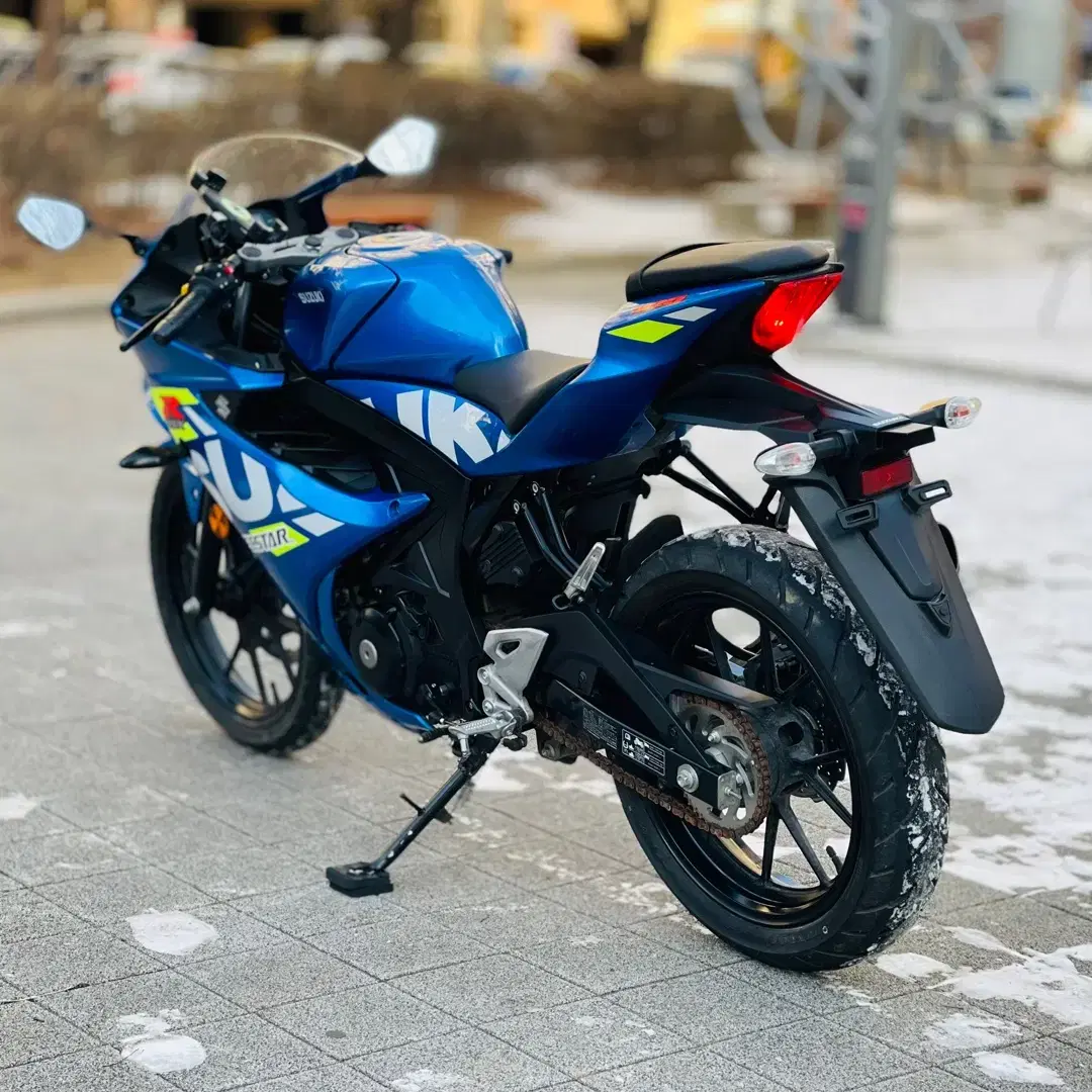 스즈키 GSX-R125 23년식 저렴하게 판매합니다. GSXR125