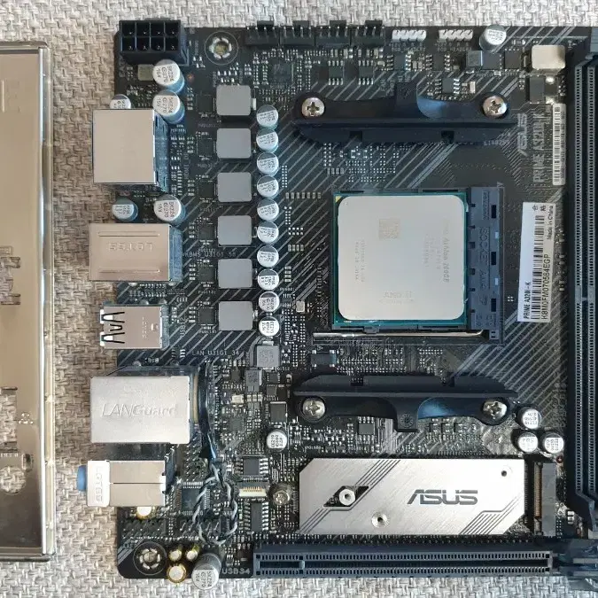 ASUS A320i k + 200ge 라이젠 itx 메인보드 + cpu