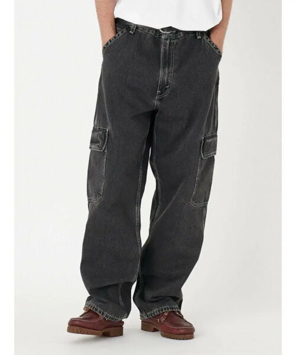 Levi's Silver Tab Loose Cargo Pants 28