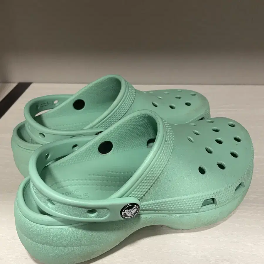 Crocs 크록스 민트 플랫폼