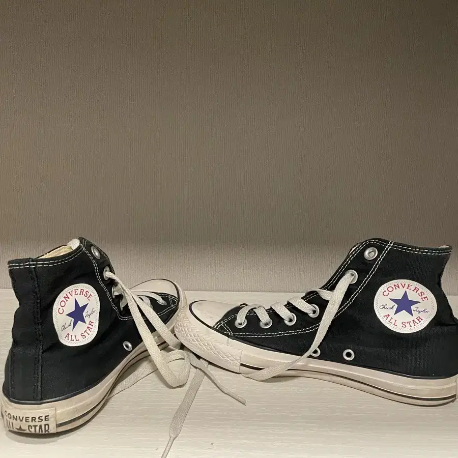 CONVERSE 척테일러 올스타 클래식 하이