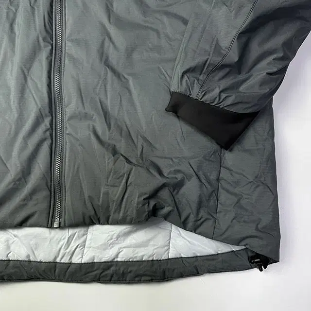 ARC'TERYX x BEAMS 아크테릭스 x 빔즈 아톰 자켓