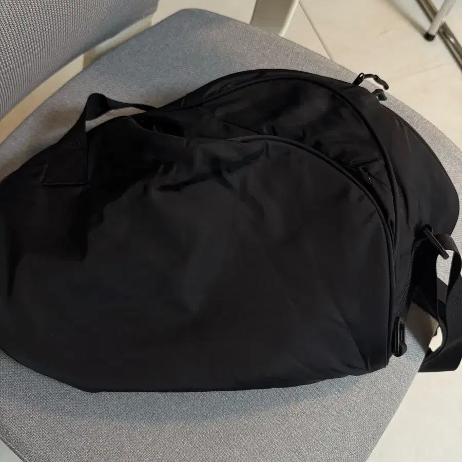 AESYNCTX : 에이시넥틱스 DISTORTED BAG BLACK