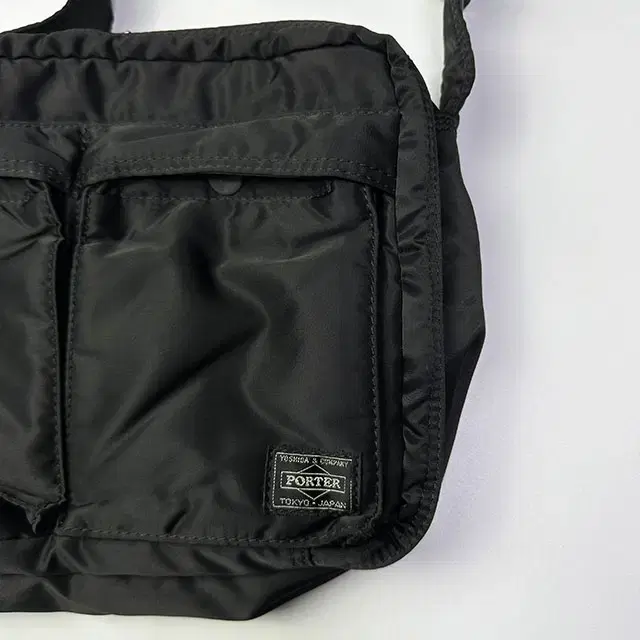 PORTER TANKER SHOULDER BAG (L) 포터 탱커 숄더백