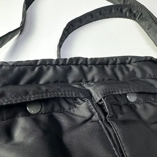 PORTER TANKER SHOULDER BAG (L) 포터 탱커 숄더백