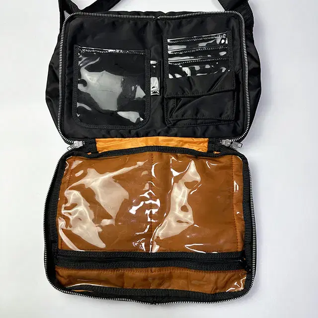 PORTER TANKER SHOULDER BAG (L) 포터 탱커 숄더백