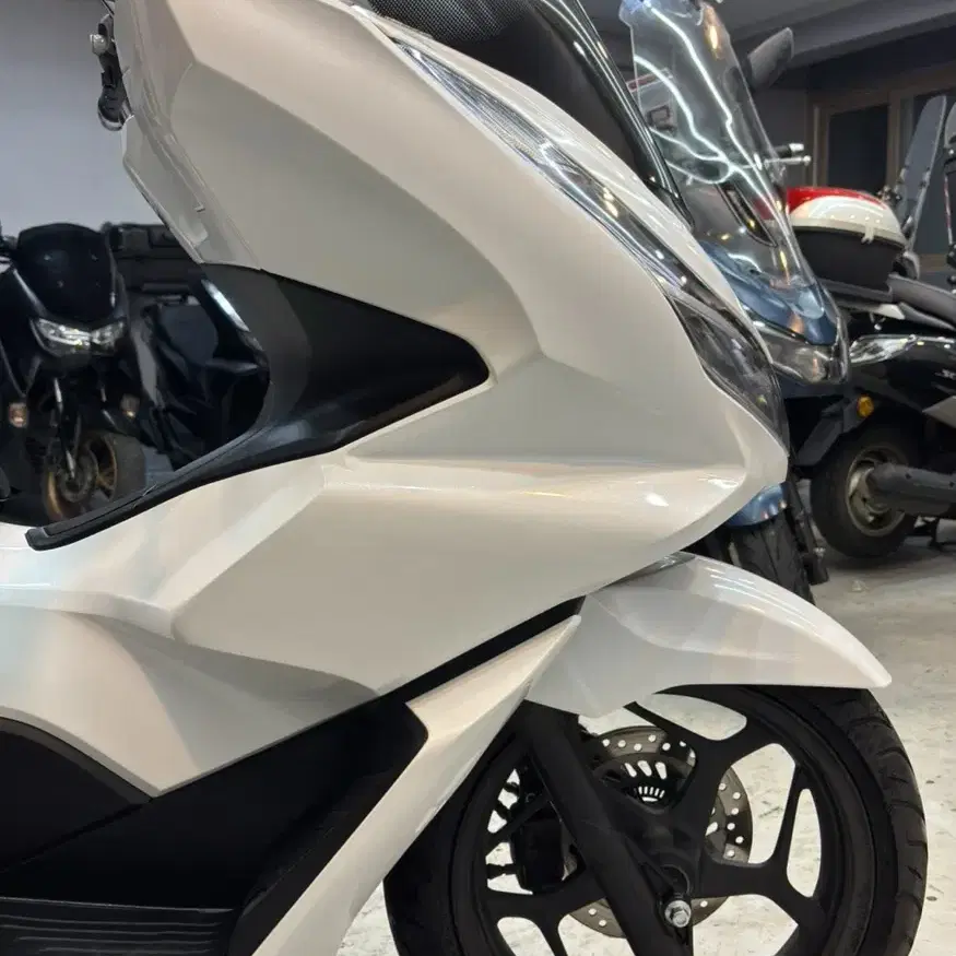 신차보증O 24년식 pcx125abs 3천km 신차급