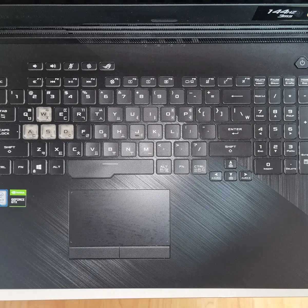 ASUS ROG STRIX G G731GU-EV005 노트북