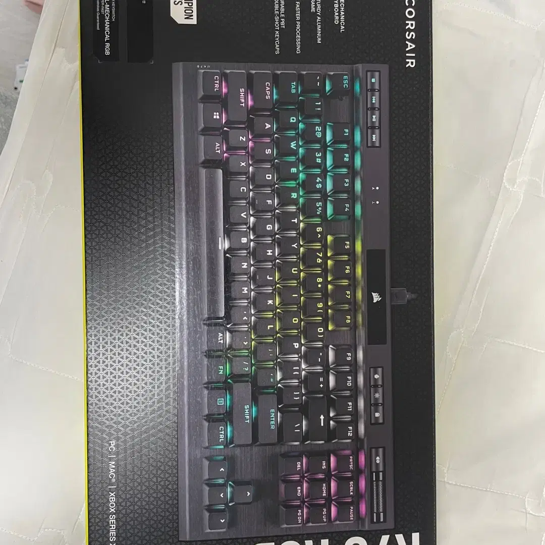 (페이커 키보드) K70 RGB TKL 광축 키보드