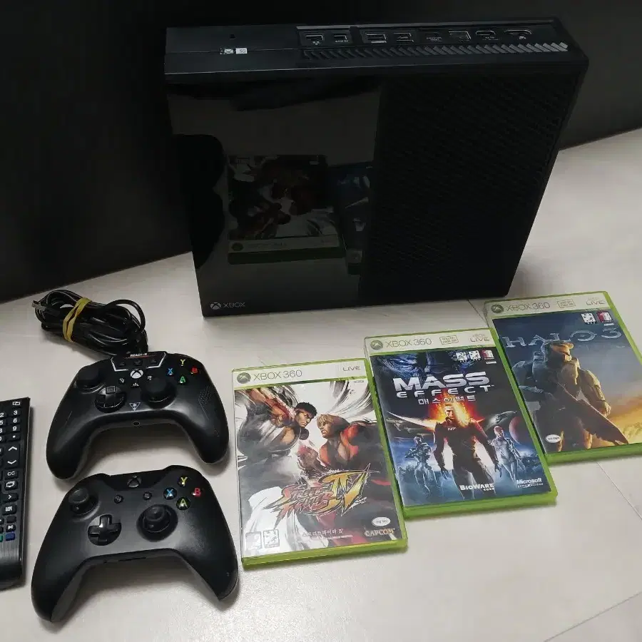 XBOX ONE (게임 5개 포함)