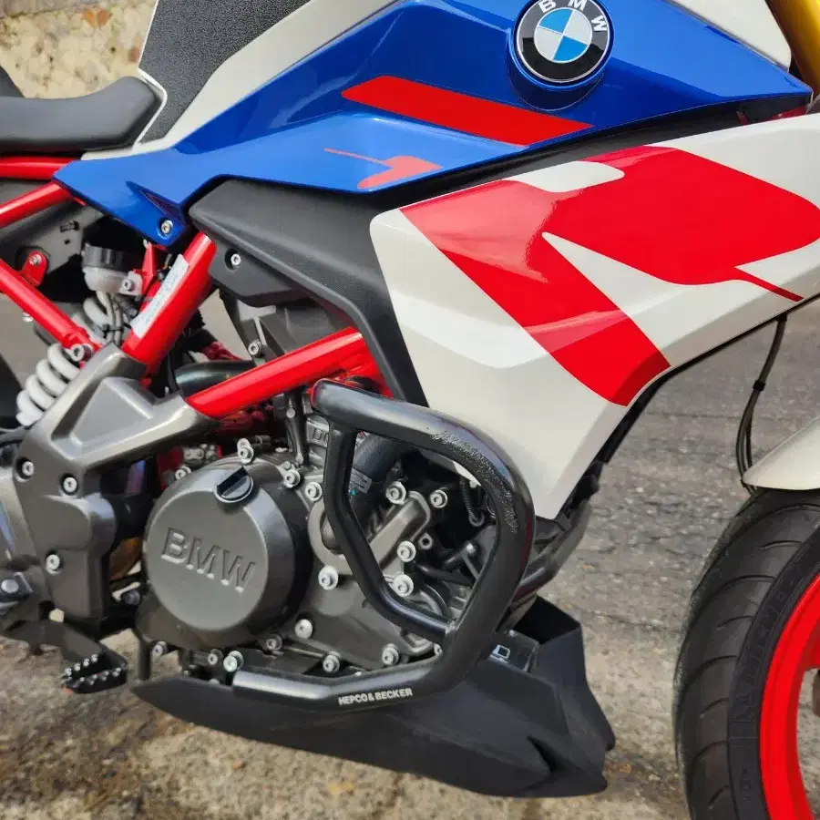 BMW g310r 팝니다