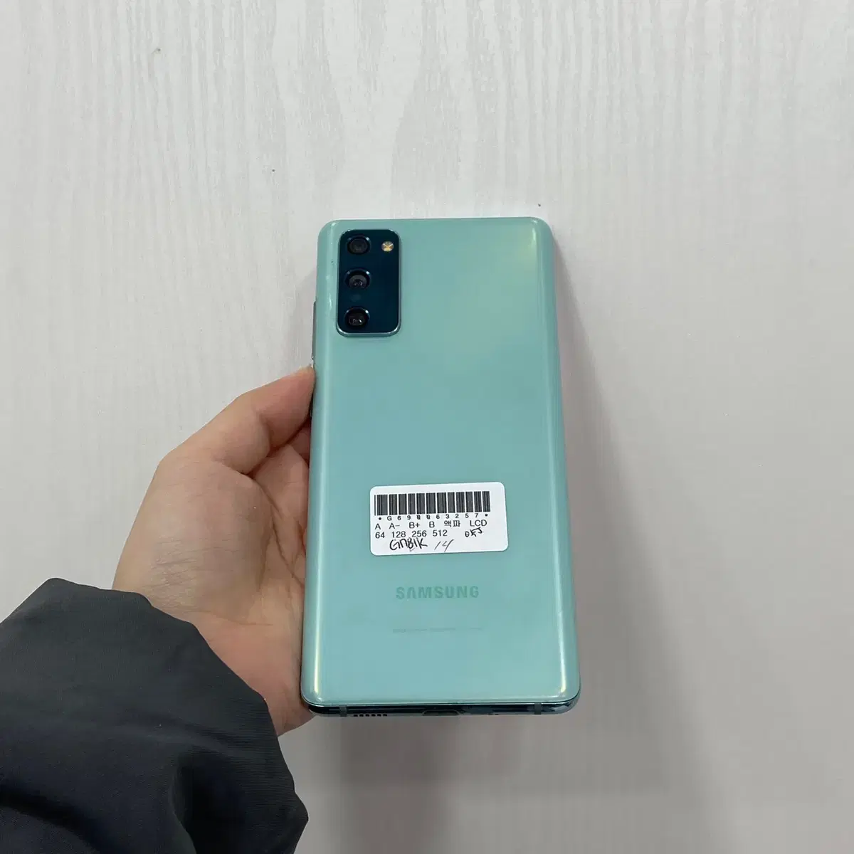 갤럭시S20FE 민트 128GB 부산 중고폰 팝니다 63257