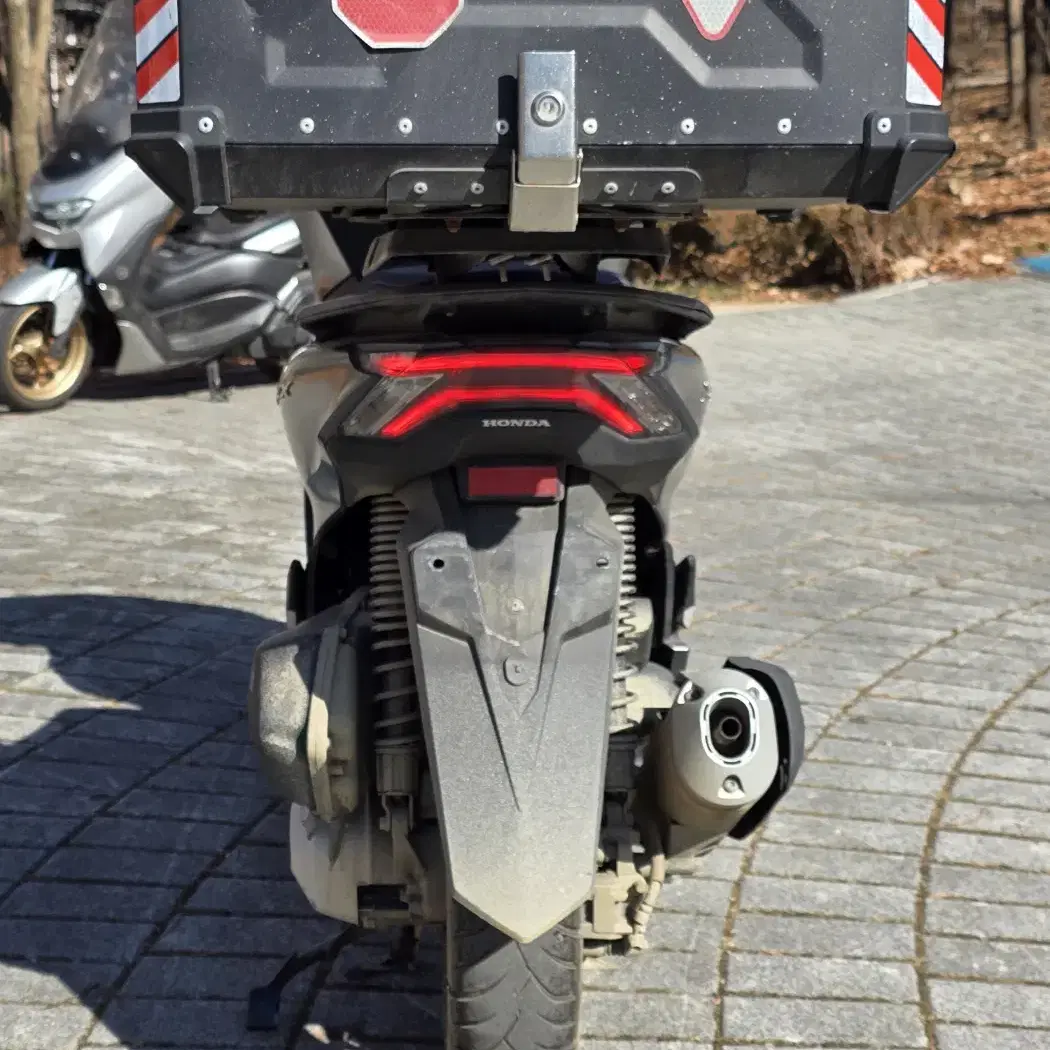 22년식 PCX125 ABS 배달세팅 1만 팝니다