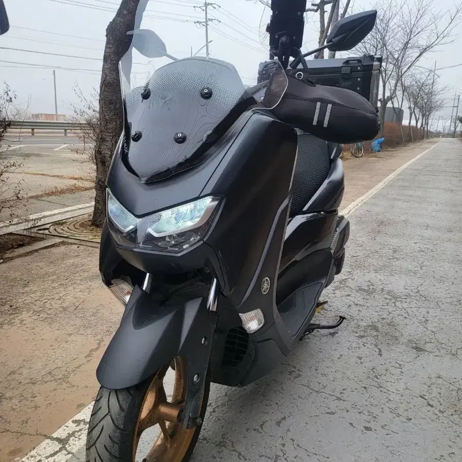 Nmax125 2022년식 21,@@@km 신차급