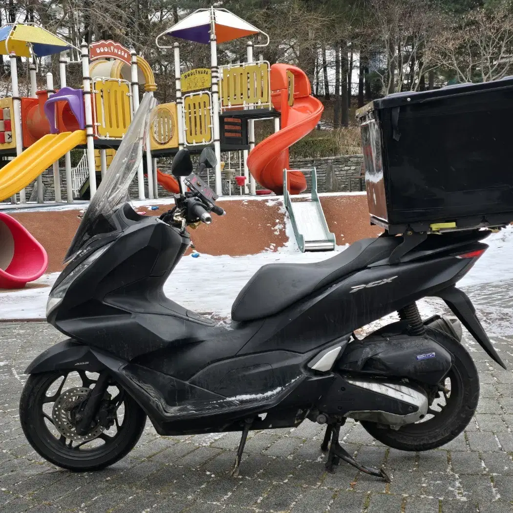 21년식 PCX125 ABS 배달세팅 팝니다