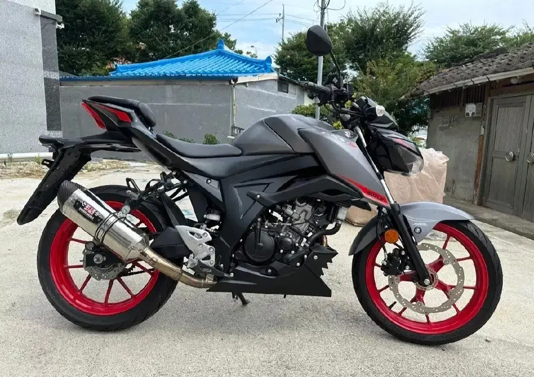 20년식 gsx s125 abs 구변 된 바이크  판매합니다