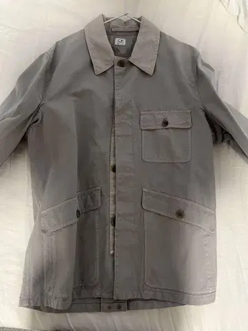 CP COMPANY 그레이 밀리터리 재킷
