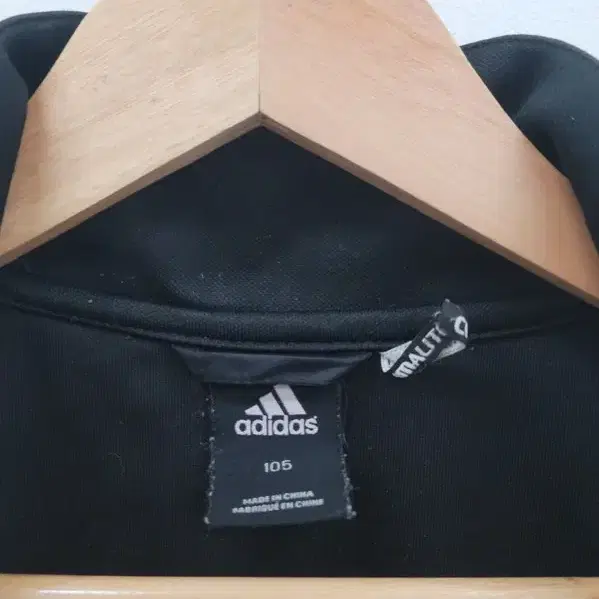 아디다스저지  Adidas 블랙 자켓 여 105 A519