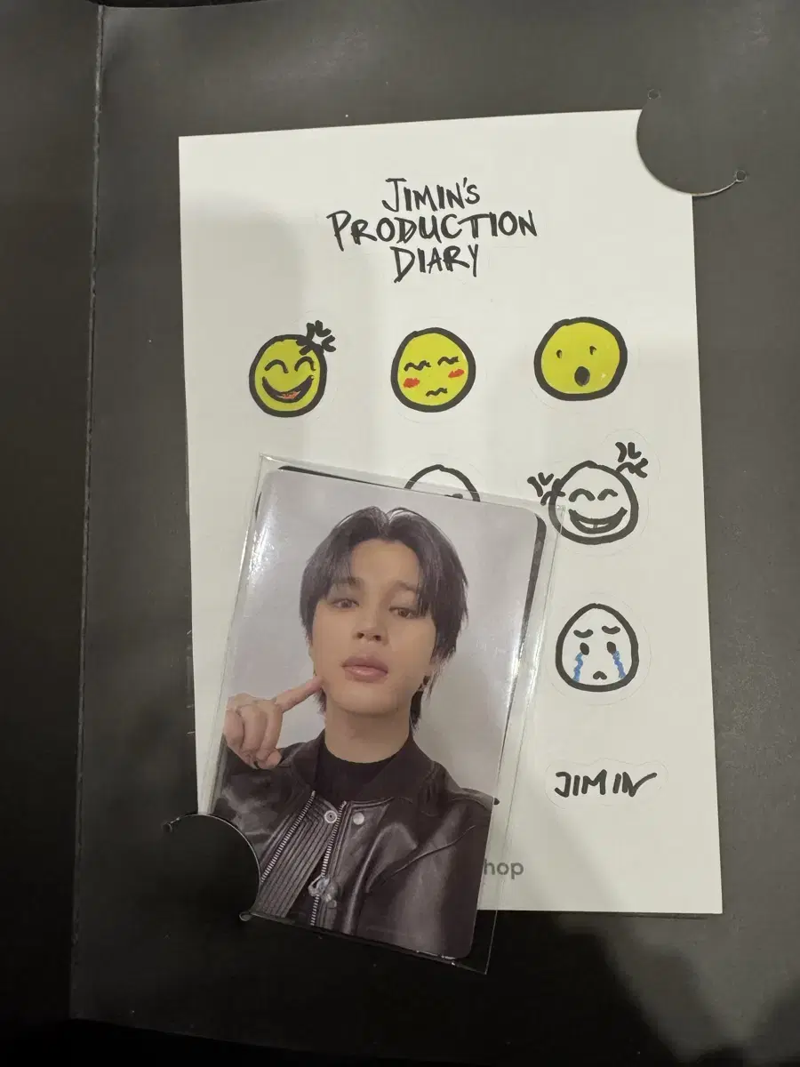 Jimins production diary 지민  다큐 특전 판매