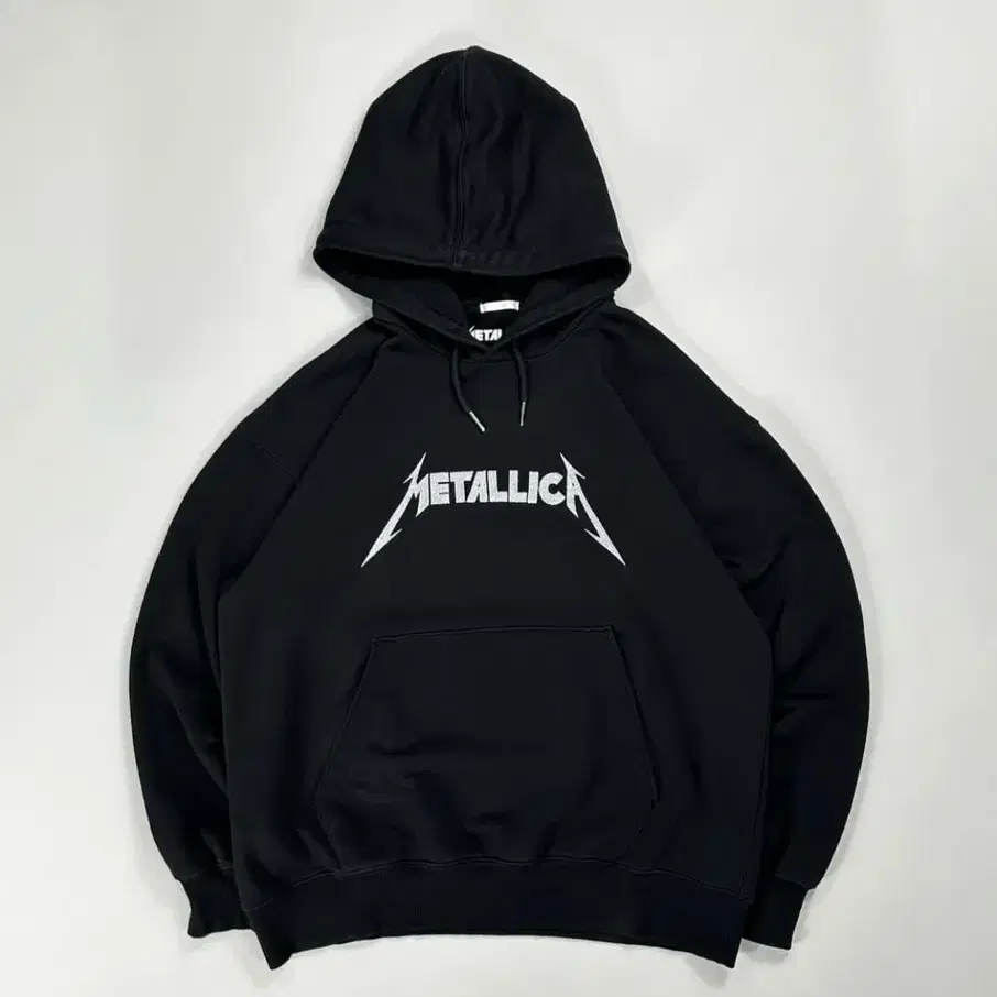 GU X METALLICA 후드티