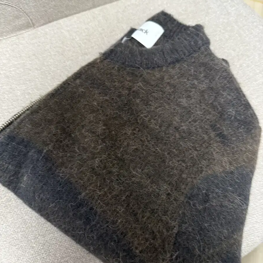 토니웩 Alpaca Mohair Camaieu Zip Up Knit