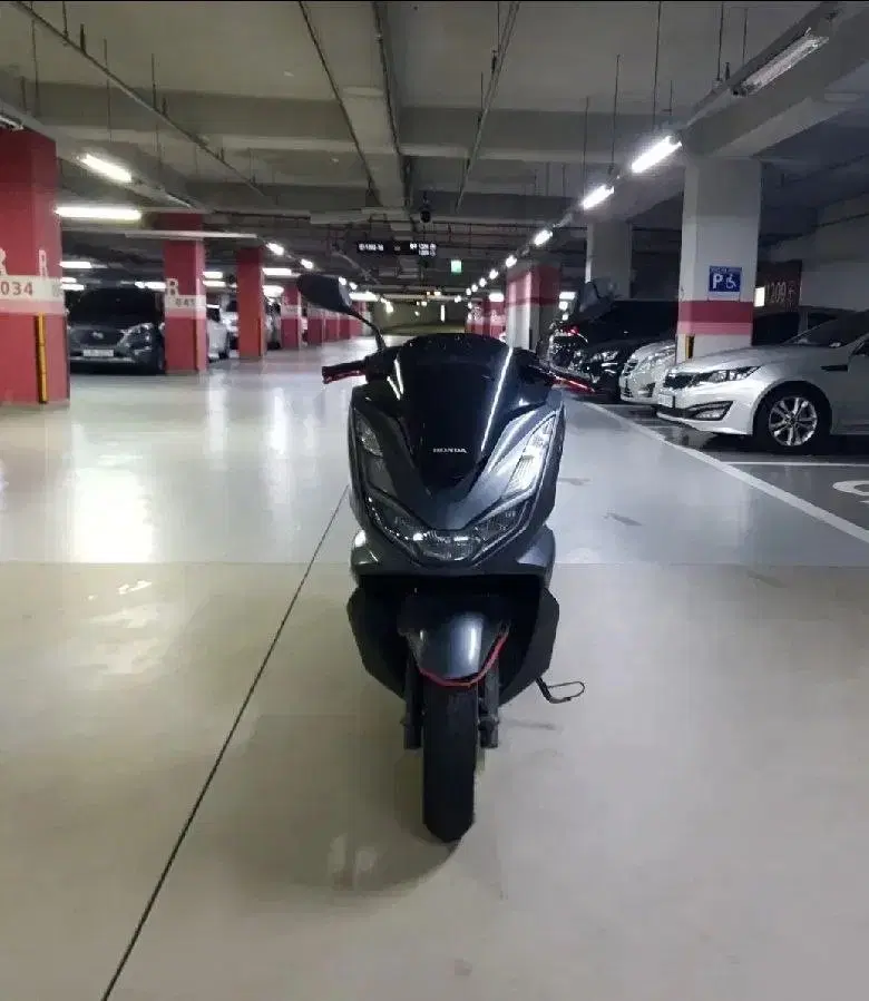 Pcx125ABS 21년식 바이크 판매합니다.