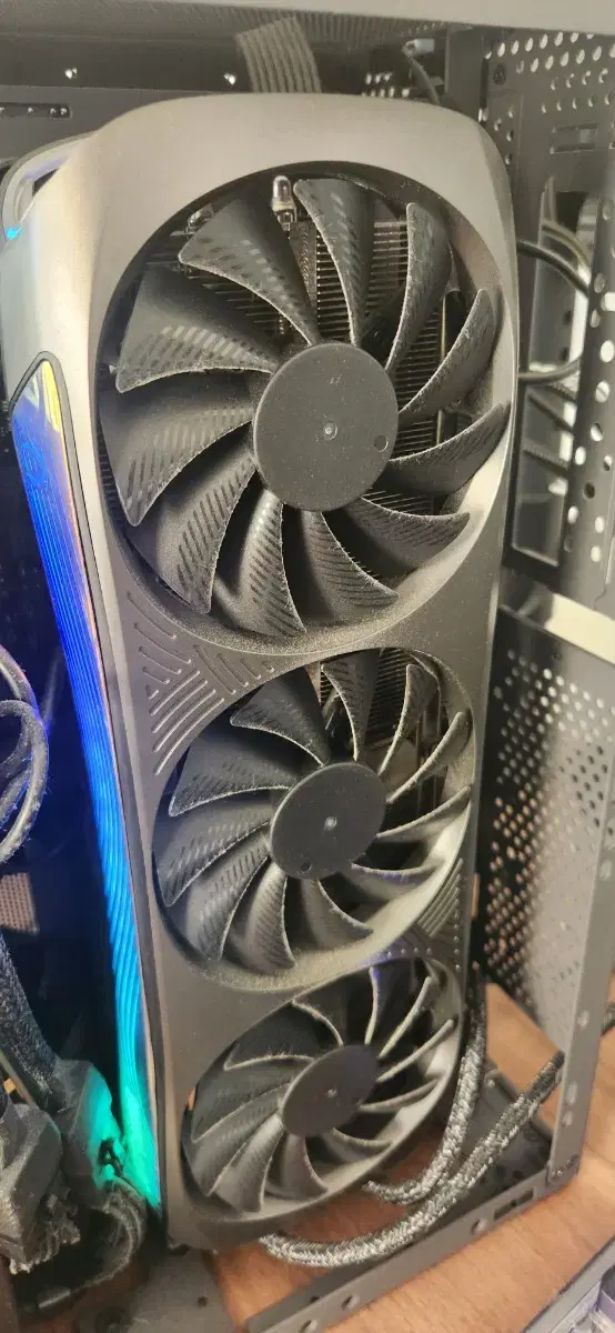 zotac rtx4070 amp 스파이더맨 에디션