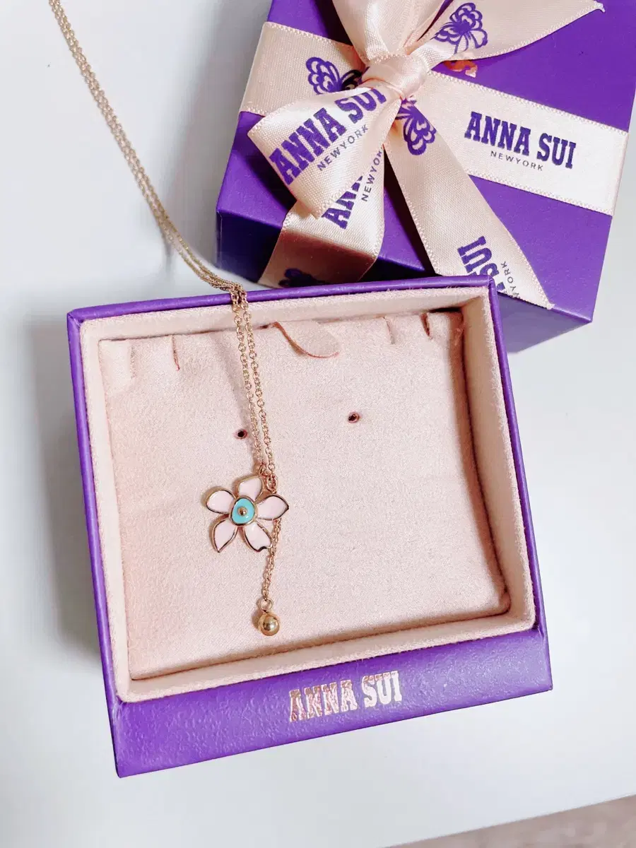 [Box included] Anna Sui Genuine Necklace Rose Gold Color Flower Gold Ball Necklace