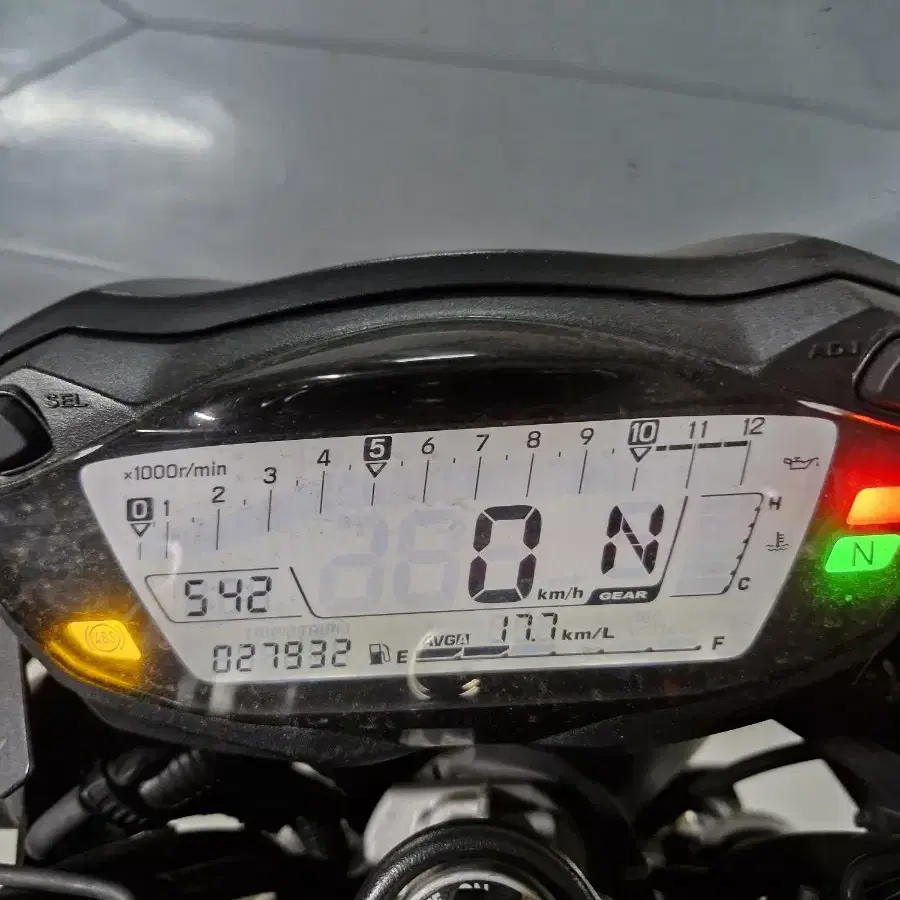 17년식 상태좋은 sv650 판매합니다