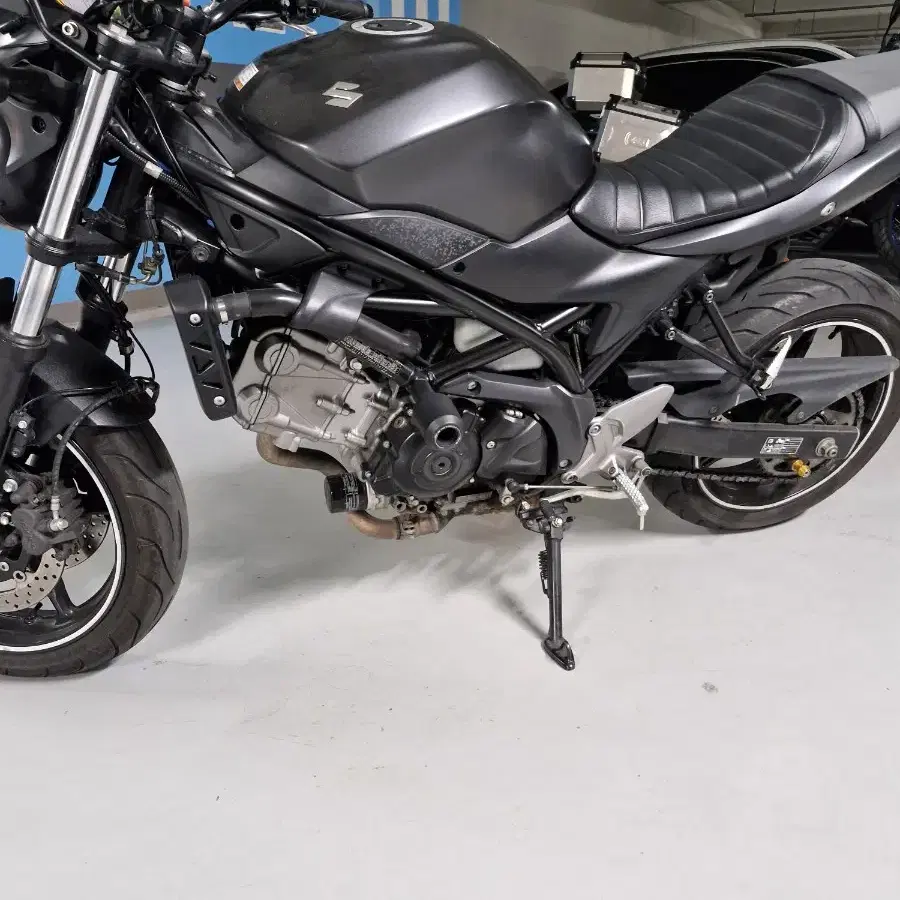 17년식 상태좋은 sv650 판매합니다