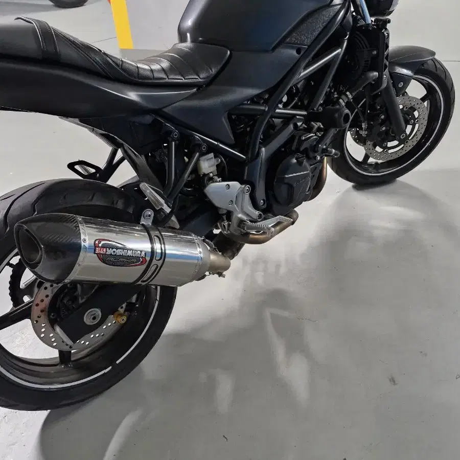 17년식 상태좋은 sv650 판매합니다