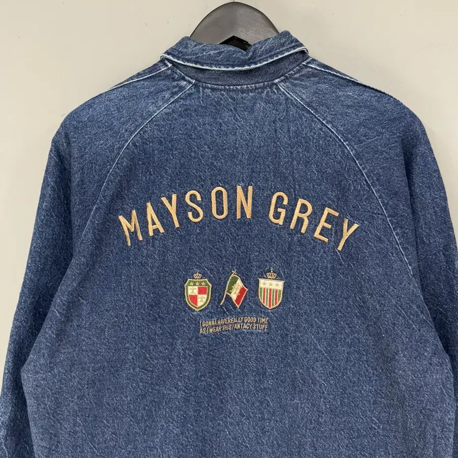 Mason Grey 자수로고 데님 봄버 자켓