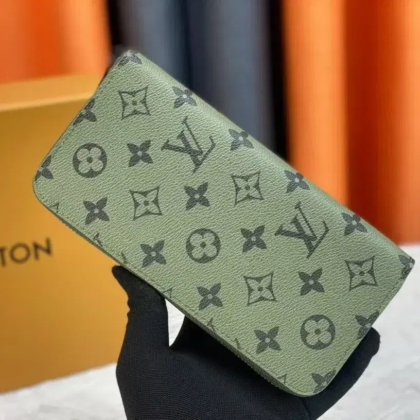 LOUIS VUITTON  루이비통 남성용 지갑