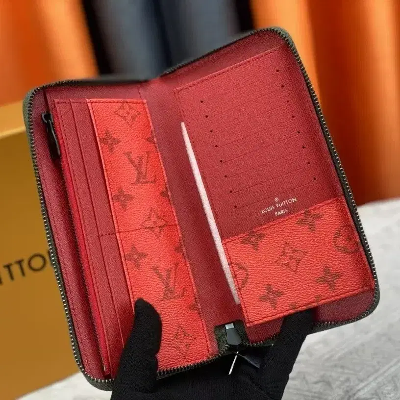 LOUIS VUITTON  루이비통 남성용 지갑