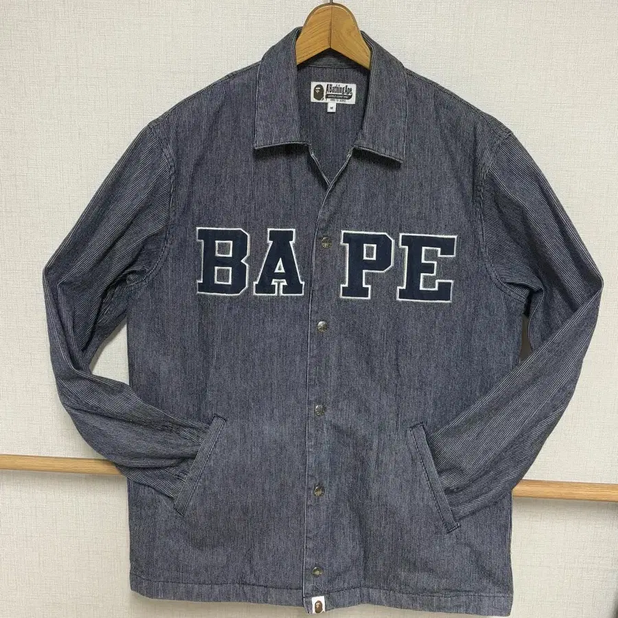 Bape 베이프 청자켓 M