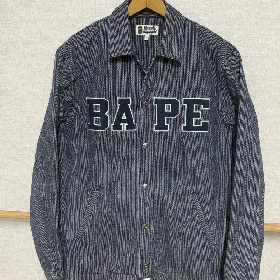 Bape 베이프 청자켓 M