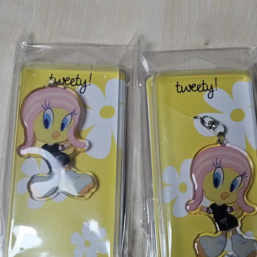 어이유 트위티 키링 ver.2 iu tweety keyring