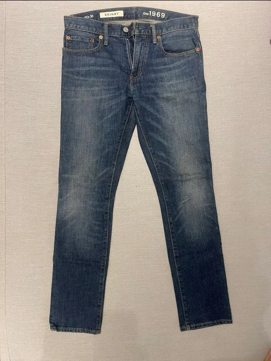 GAP 1969 Medium Indigo 슬림스트레이트 (허리30)