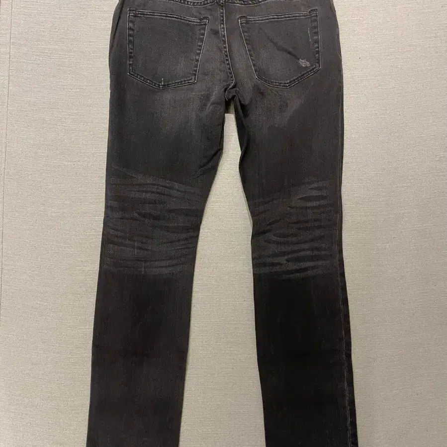 GAP 1969 Destroyed Dark Wash 허리30